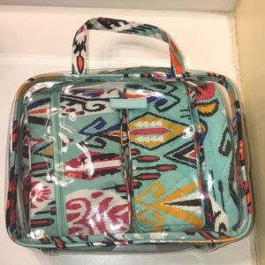 Vera Bradley Travel Set 4 Pieces! Pueblo Pattern